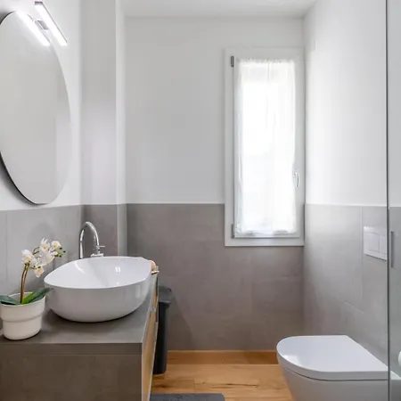 Charming Home-duomotv تريفيزو