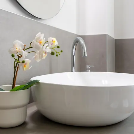 Charming Home-duomotv شقة تريفيزو