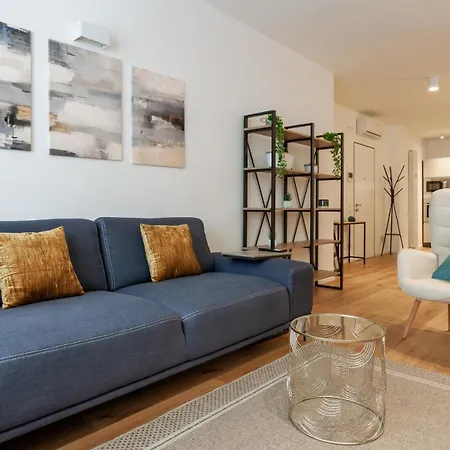 Charming Home-duomotv تريفيزو