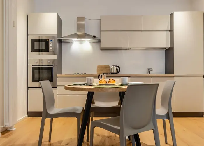 Apartment Charming Home-duomotv